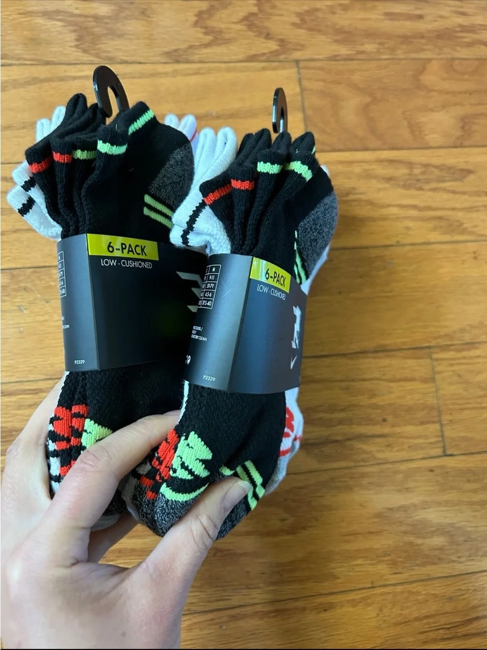 NWT Nike kids low cut cushioned socks 12 pairs size M